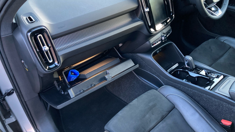 Volvo Xc40 2.0 D3 R DESIGN 5dr AWD Geartronic Diesel Estate